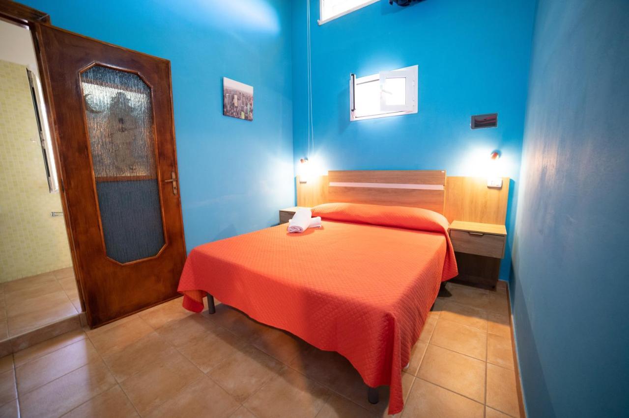 Coppola Rossa Relax Panzió Vieste Kültér fotó